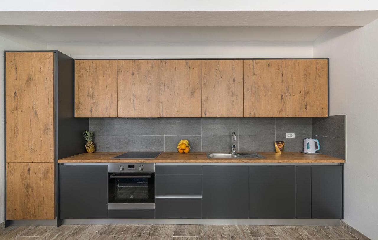 Apartmani Natalija Porec Ngoại thất bức ảnh