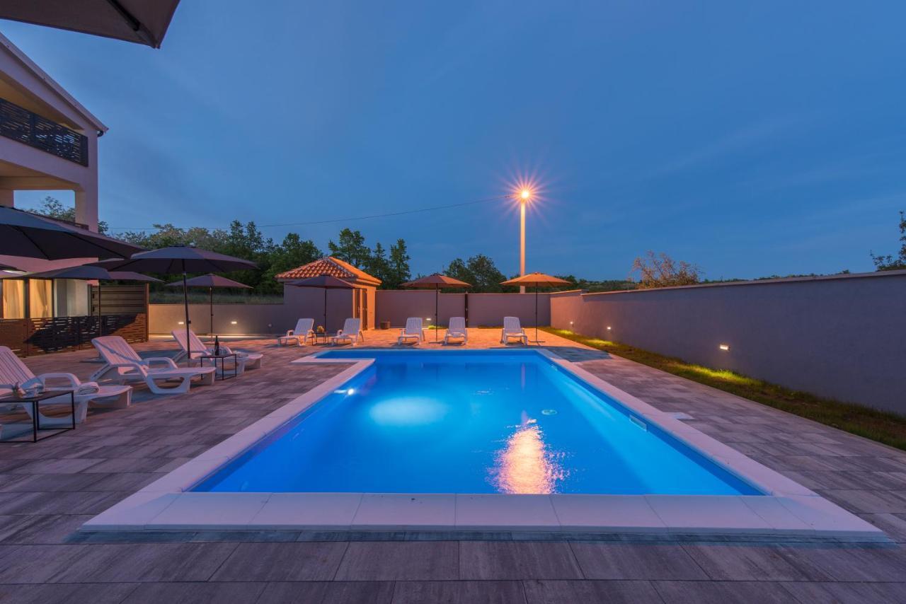 Apartmani Natalija Porec Ngoại thất bức ảnh