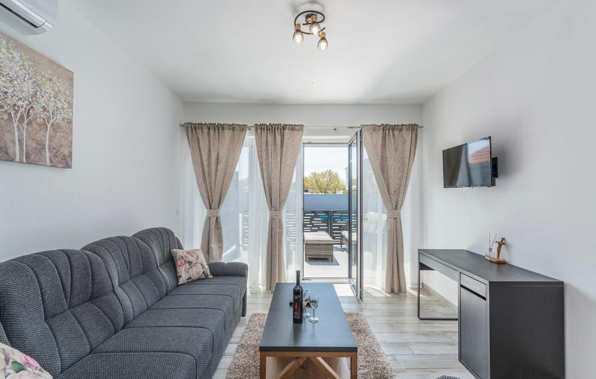 Apartmani Natalija Porec Ngoại thất bức ảnh